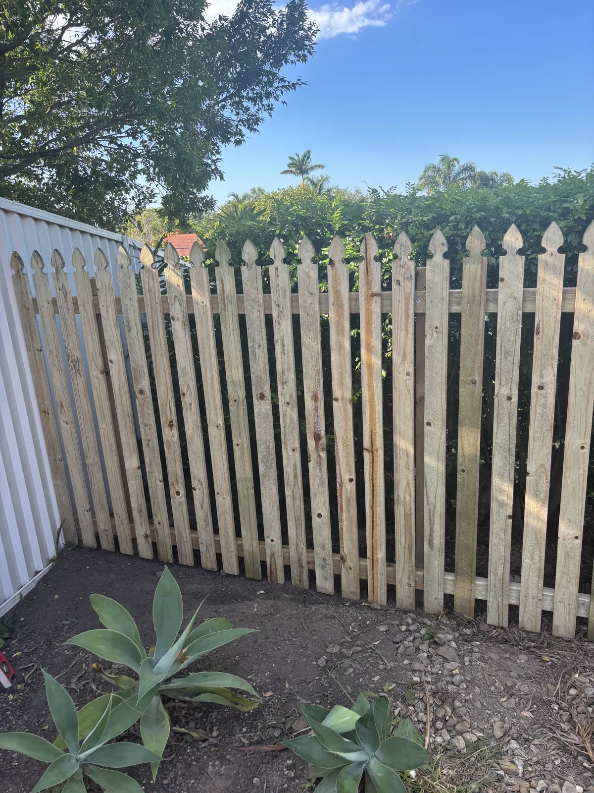 Colonial style horizontal slat timber pool fence, Arundel